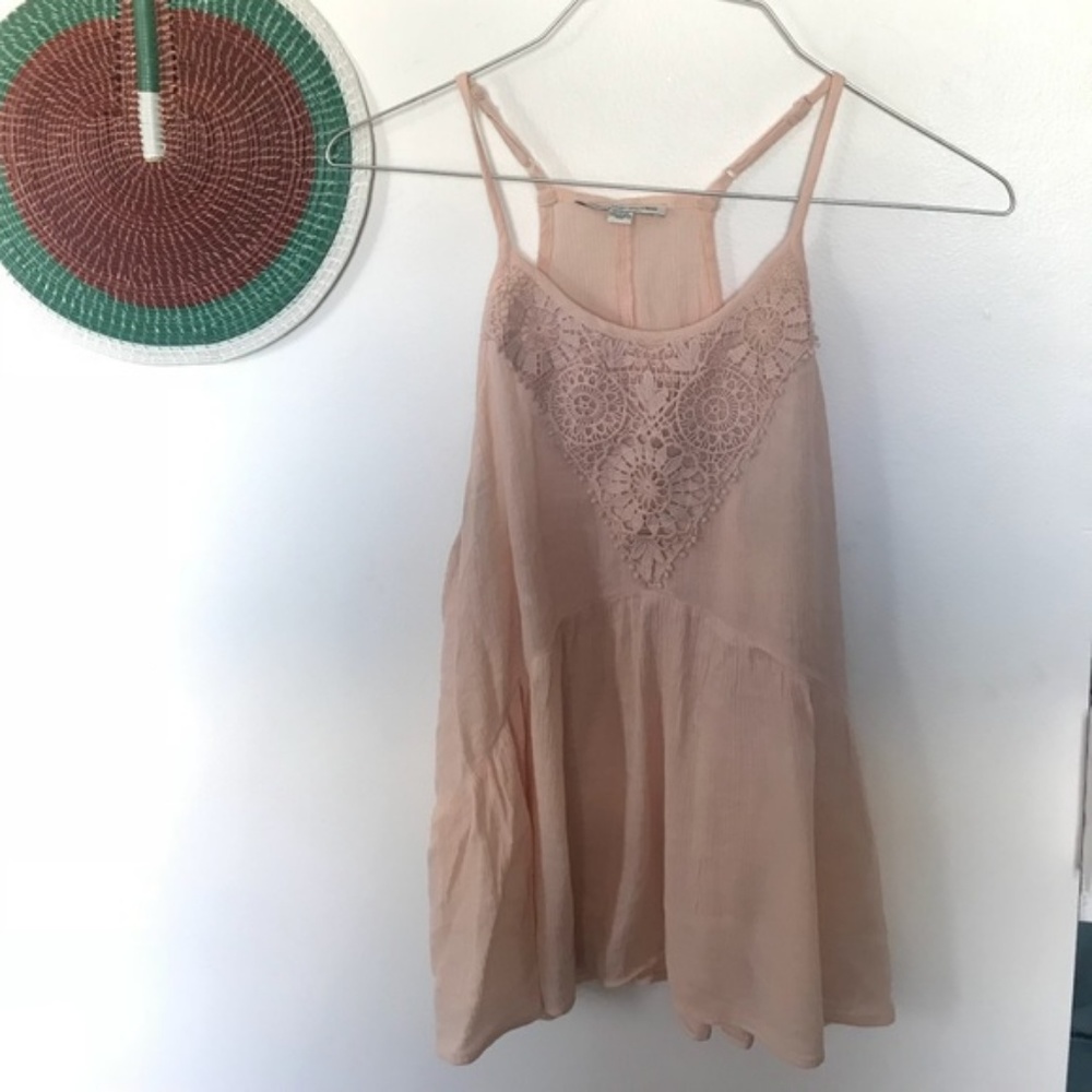 CUTE American Eagle Pink Crochet Tank Top Medium